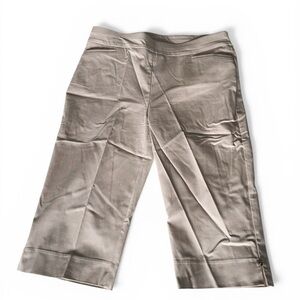 Chico’s women’s tan shorts